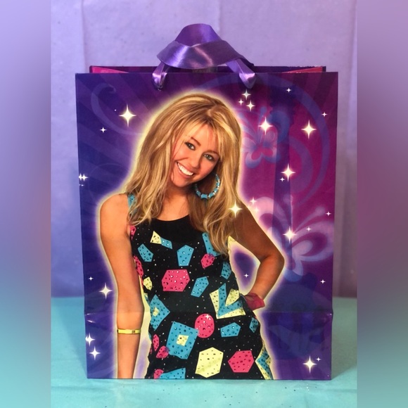Hannah Montana Gift Bag - Picture 1 of 10